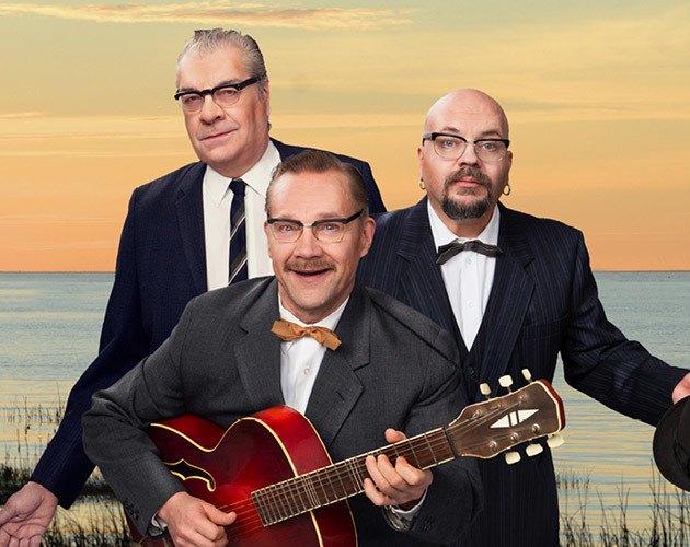 aavan-meren-talla-puolen-uit-pk